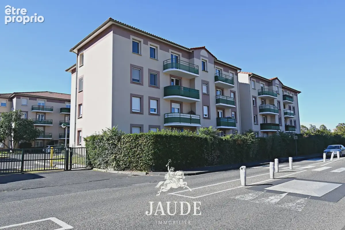 Appartement T4 de 74,11 m2 avec balcon et parking à Aubière - photo 1