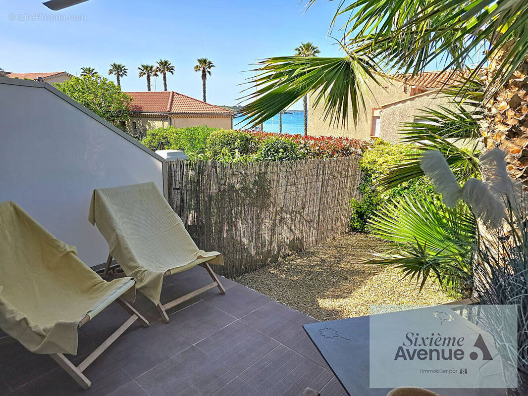 Appartement à SIX-FOURS-LES-PLAGES
