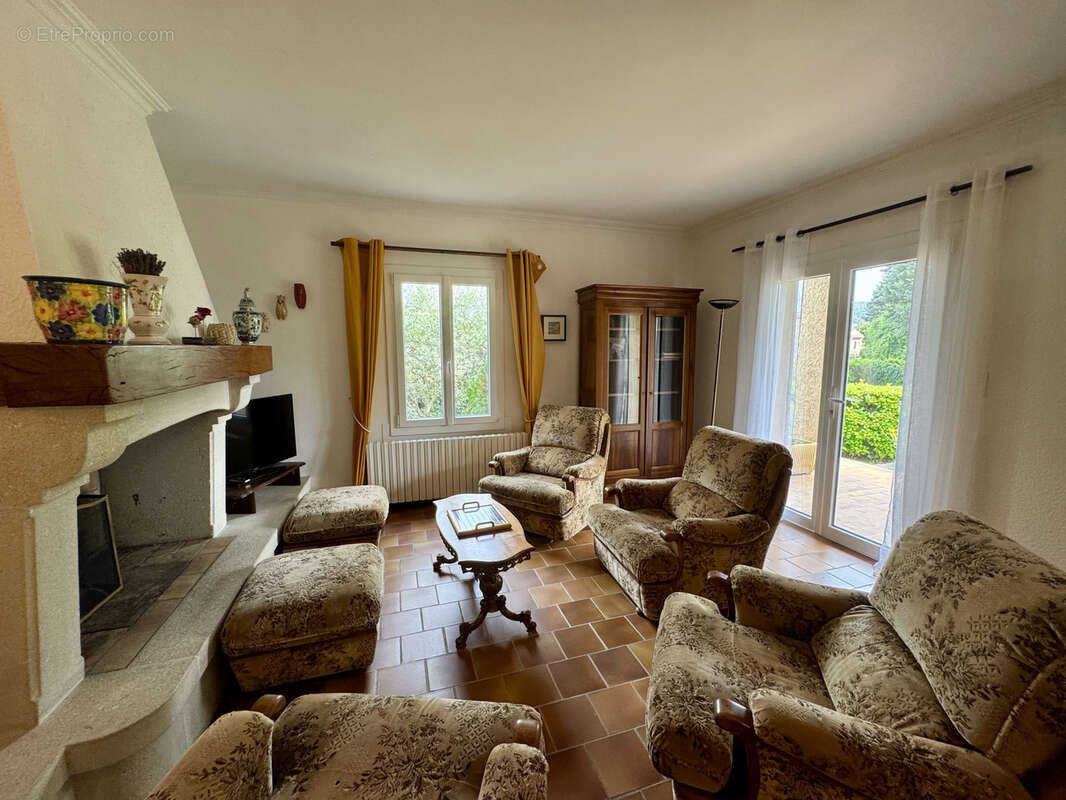 Maison à VAISON-LA-ROMAINE