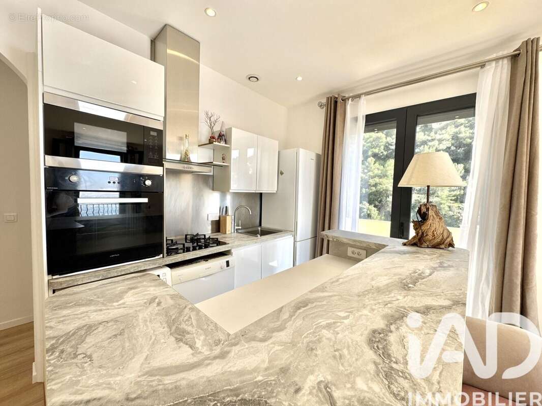 Photo 9 - Appartement à ROQUEBRUNE-CAP-MARTIN