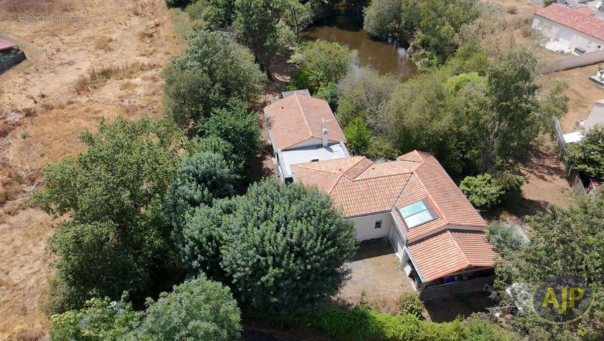 Maison à LA BERNARDIERE