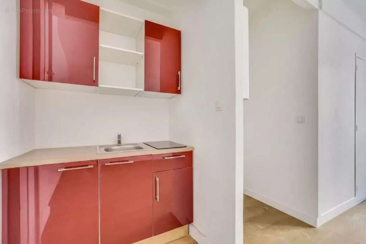 Appartement à PARIS-20E