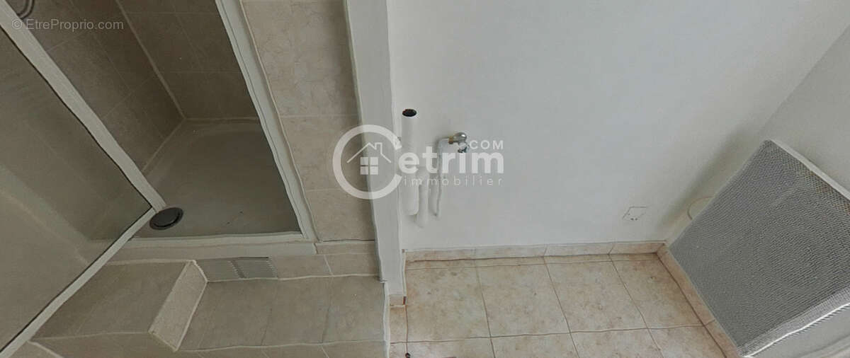 Maison à VEYRE-MONTON