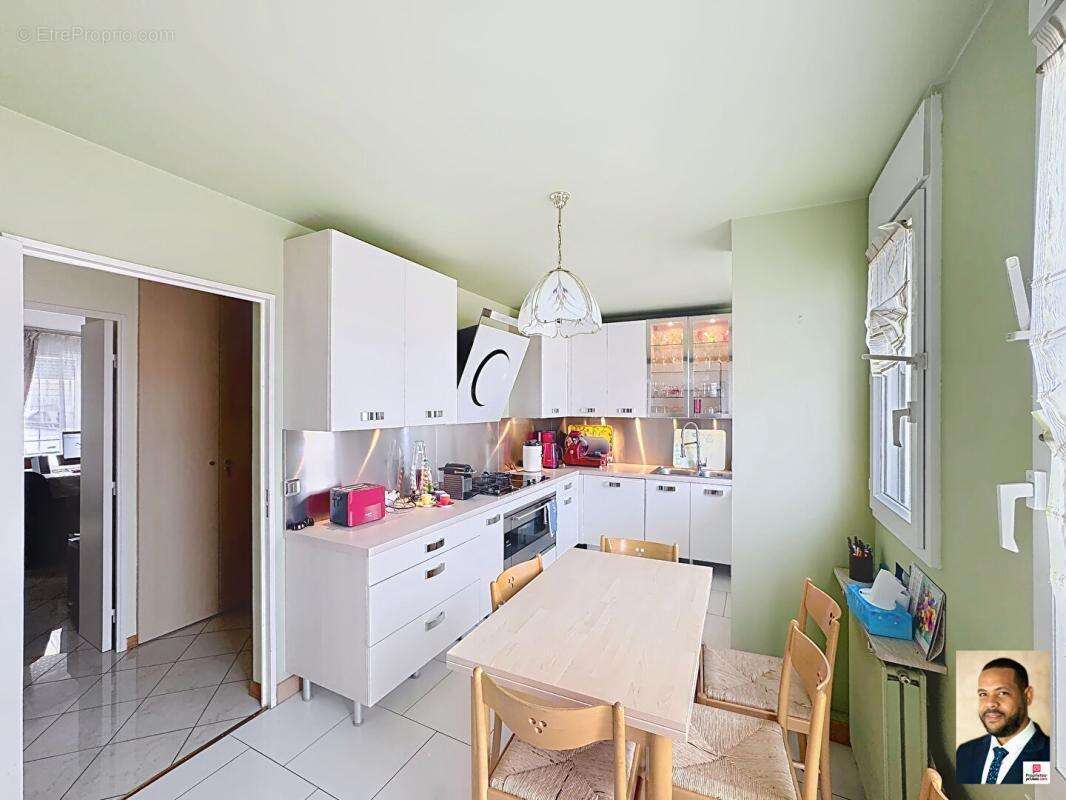 Appartement à VITRY-SUR-SEINE
