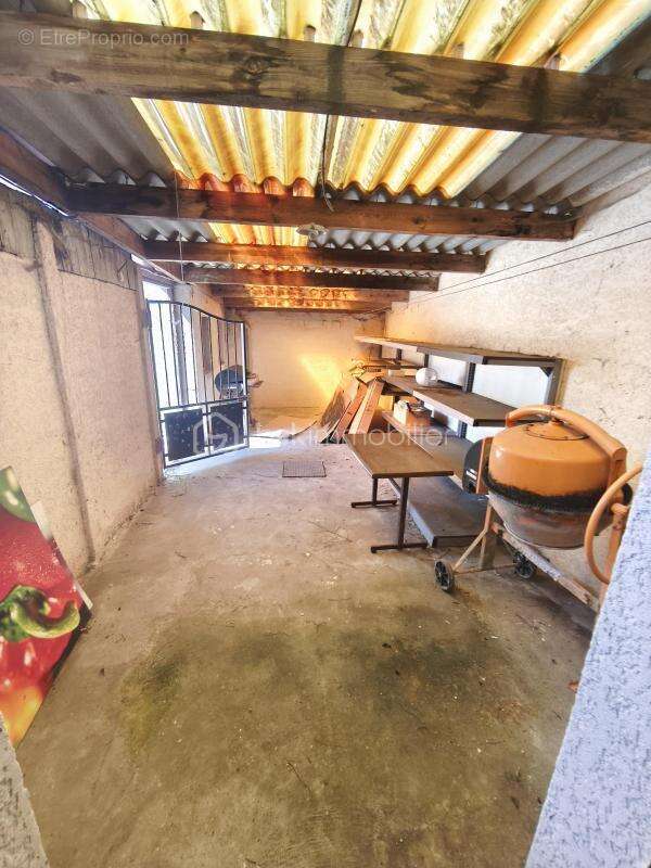 Immeuble de 180m2 - photo 12