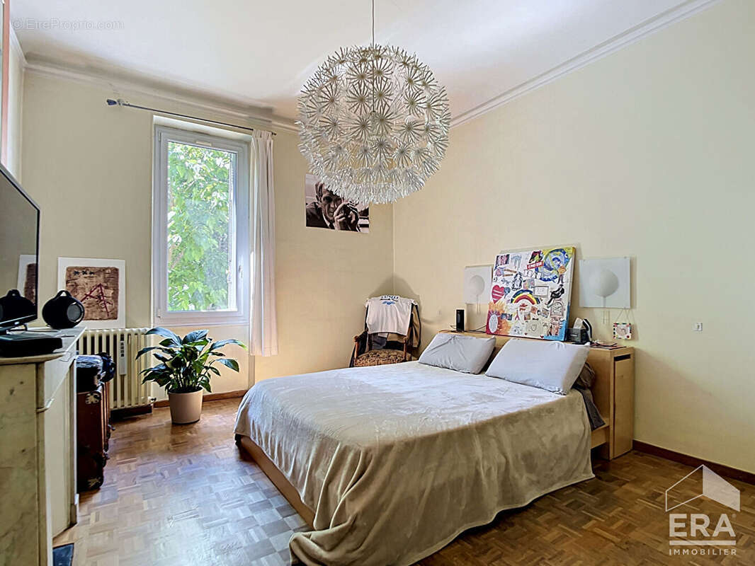 Maison à MARSEILLE-10E