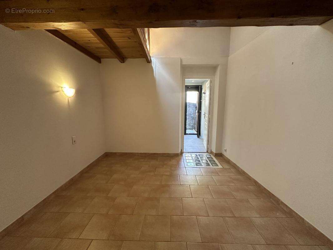 Maison à CAUNES-MINERVOIS