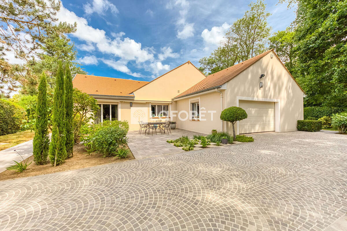 Demeure de prestige Ozoir La Ferriere 10 pièce(s) 270m² - photo 14