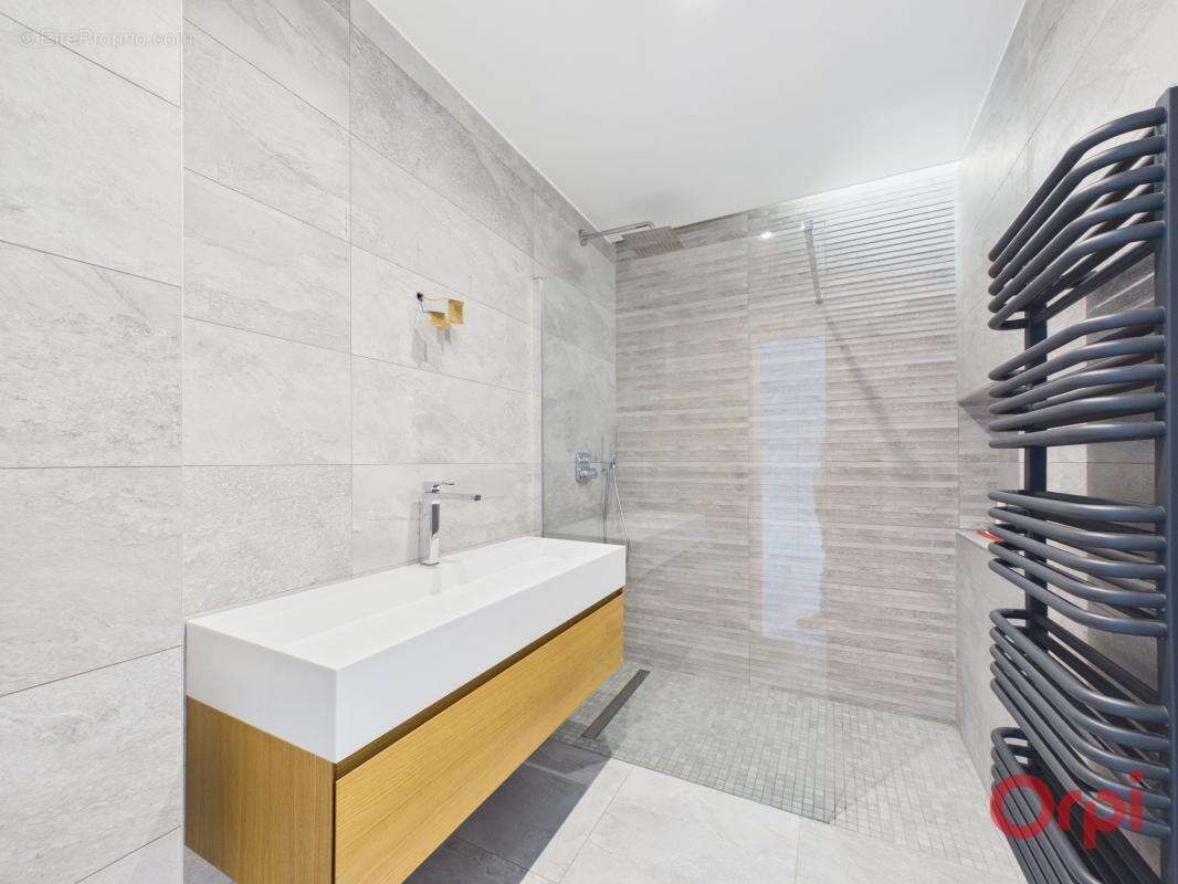 Appartement À Vendre - photo 8