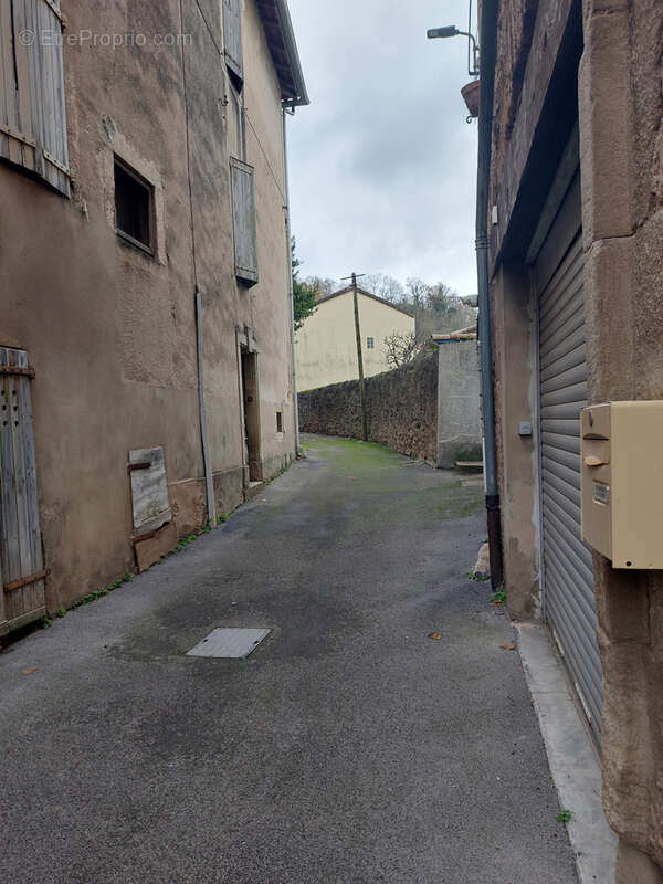 Maison à SAINT-AFFRIQUE