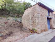 Parking à SAINT-PRIVAT