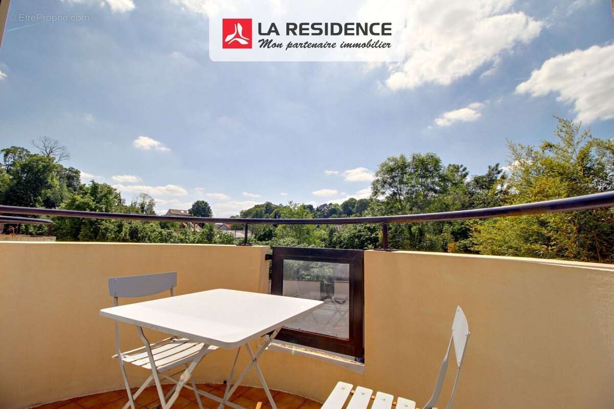 Appartement 35 m² à Pontoise  - photo 3