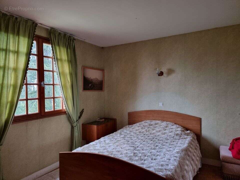 Maison à COURTACON