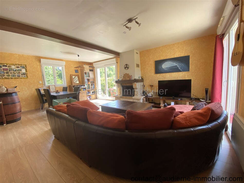 Maison à CLEDEN-CAP-SIZUN