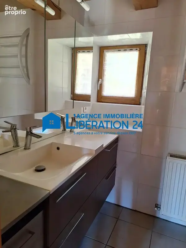 Maison 6 pièces 160 m² à vendre à Thelis-La-Combe (42220) - photo 5