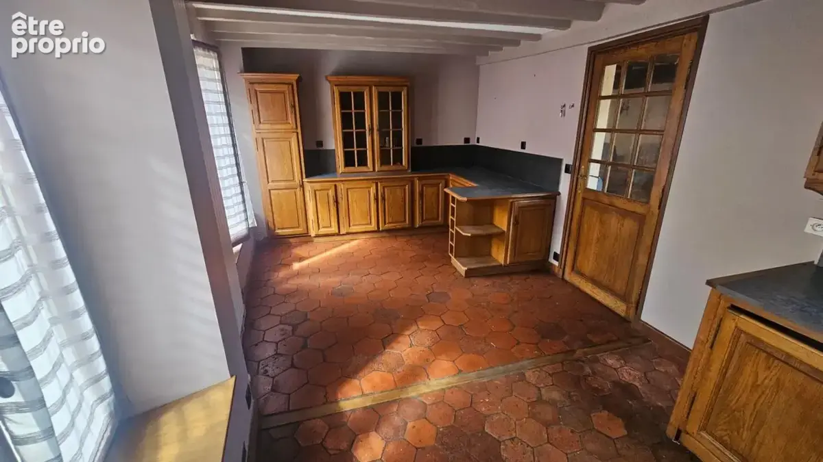 Gambais proche / Maison de charme ancienne 4 chambres / Beau potentiel - photo 7