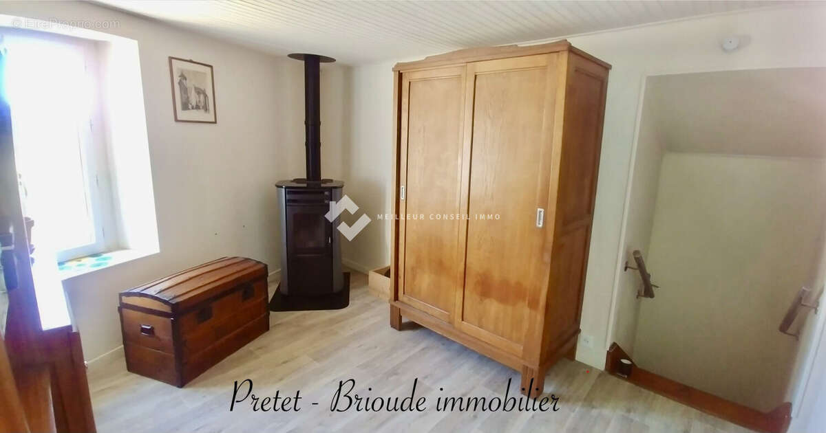 Maison 118 m² à Molompize  - photo 8