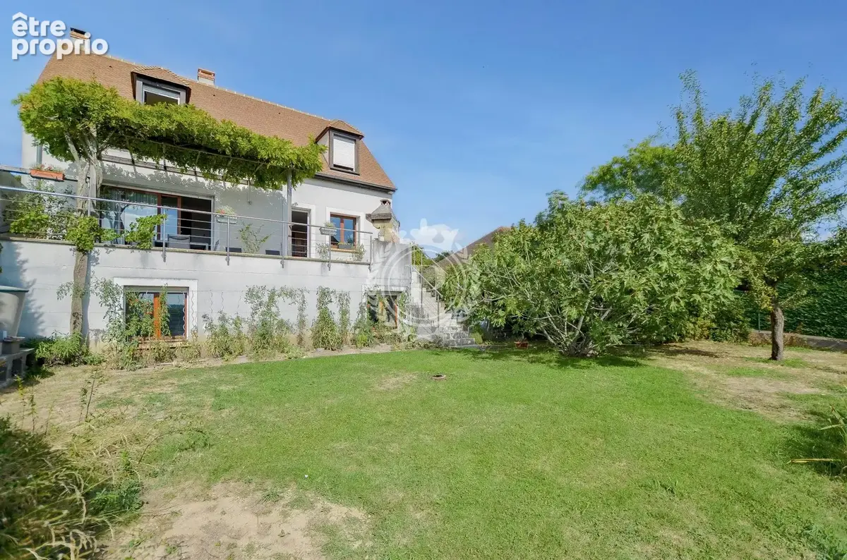 Maison 6 pièces 135 m² à vendre à Saint-Leu-La-Foret (95320) - photo 2
