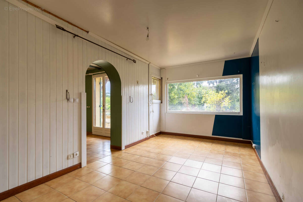 Maison à SAINT-VINCENT-DE-COSSE