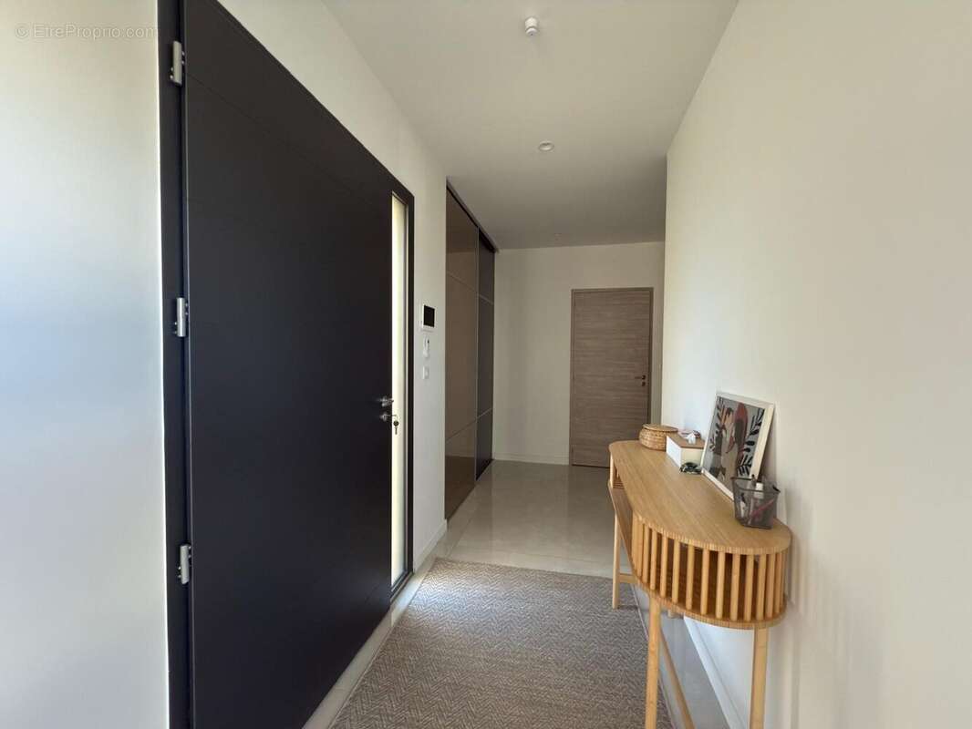 Maison à PERIGNAT-LES-SARLIEVE