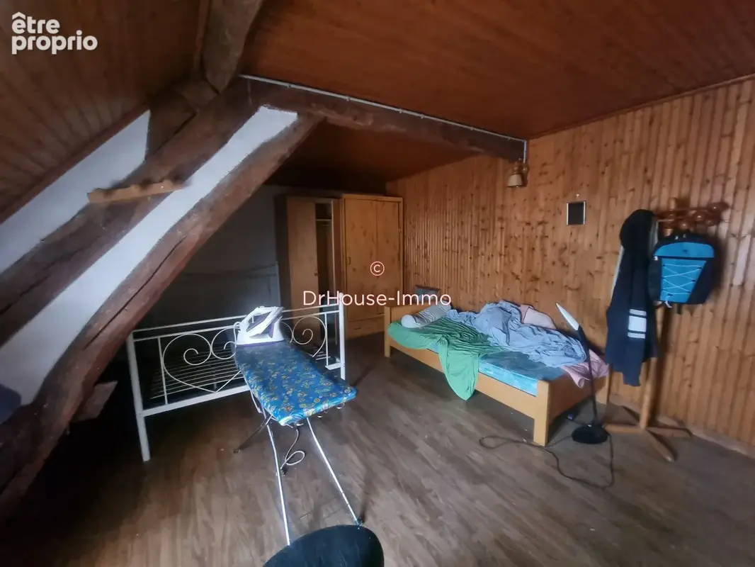 Maison 7 pièces 210 m² à vendre à Gy-Les-Nonains (45220) - photo 5