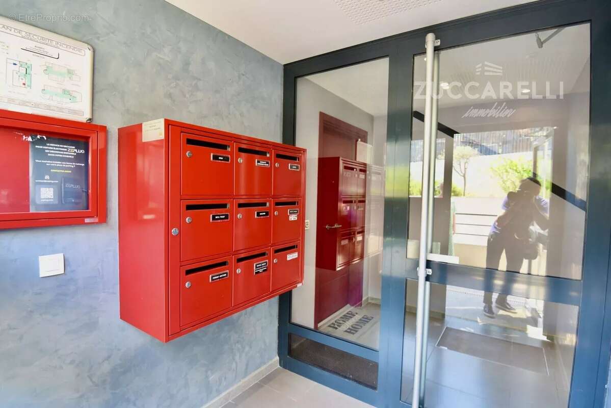 Appartement à SAINT-MARTIN-DU-VAR