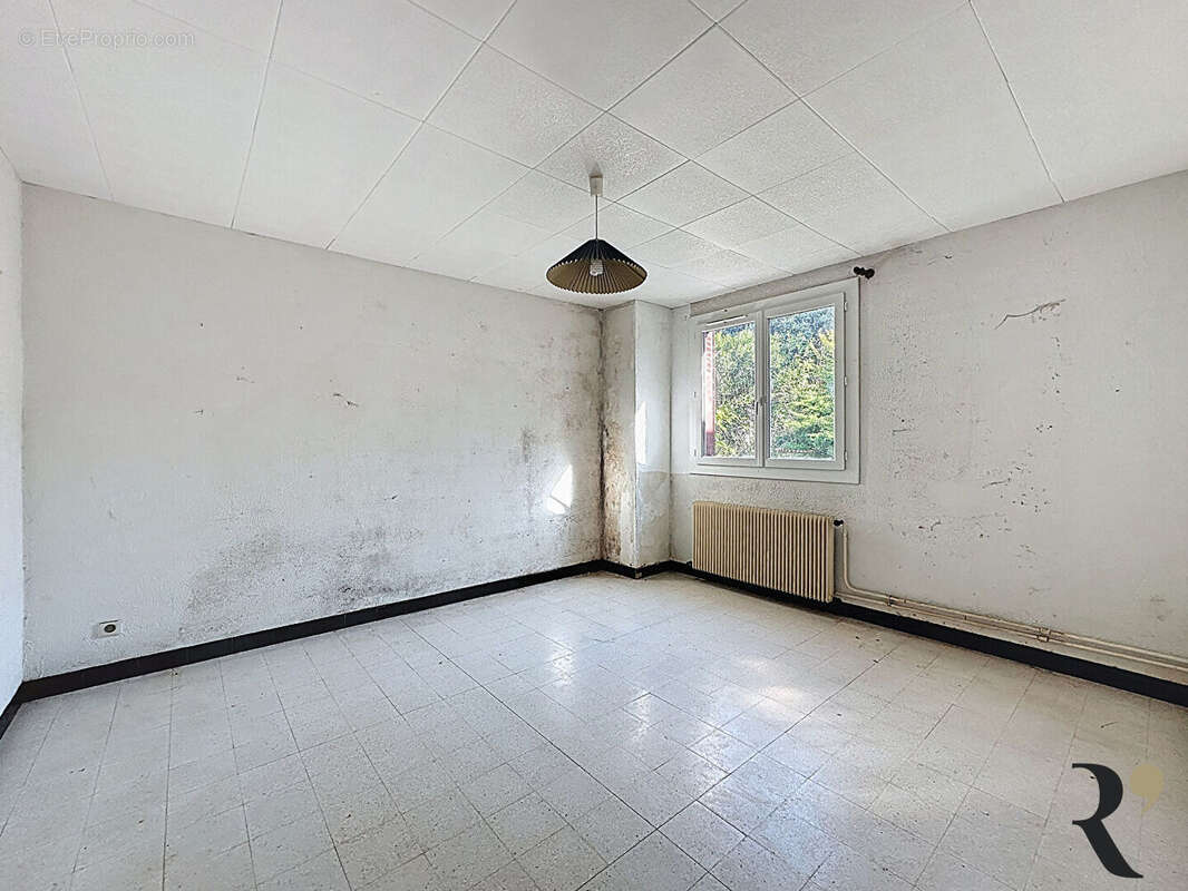 Maison à SAINTE-FOY-D'AIGREFEUILLE