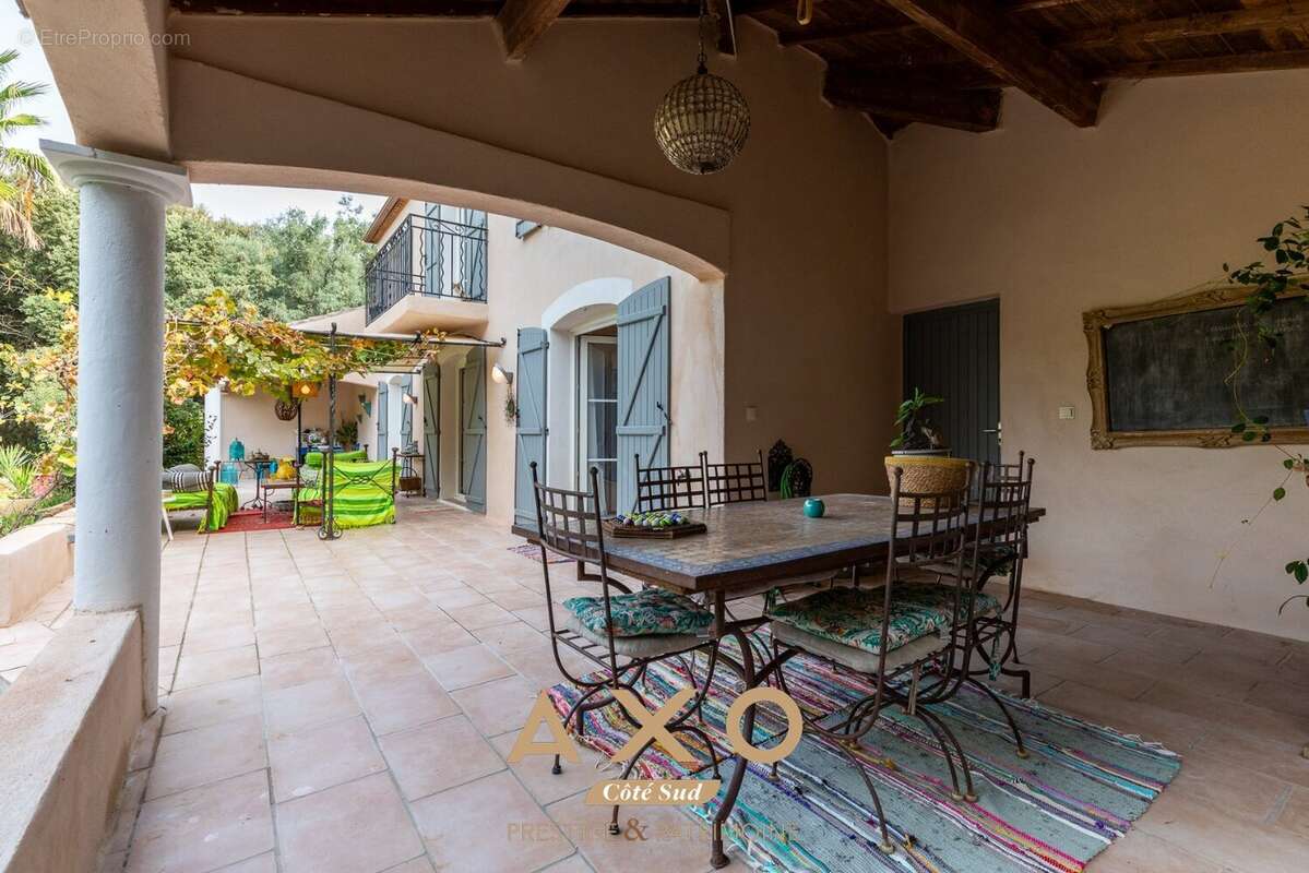 Maison à CASTELNAU-LE-LEZ