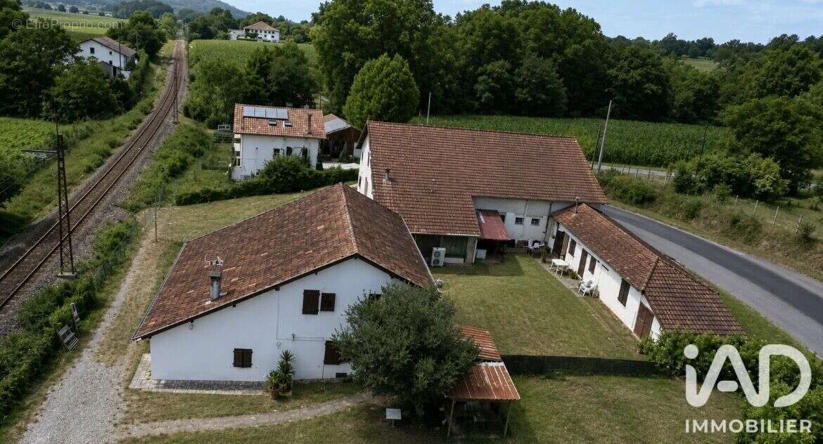 Maison 67 m² à Labatut  - photo 6