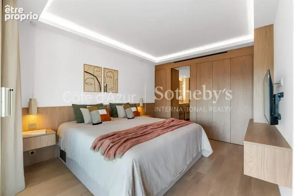 Cannes Palm Beach appartement 4 pièces de 101 m² rénové avec terrasse et vue mer - photo 12