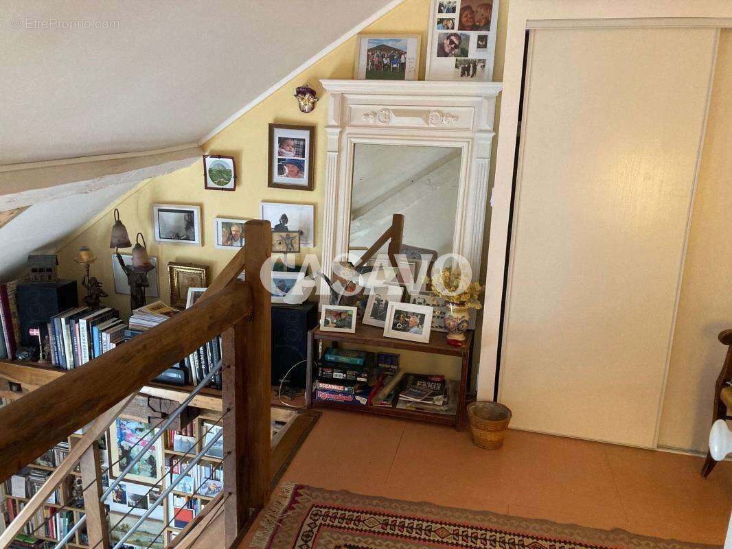 Appartement à PARIS-11E