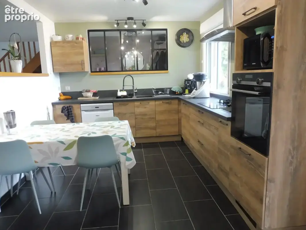 À la campagne, maison avec 2 ha de terrain - photo 3