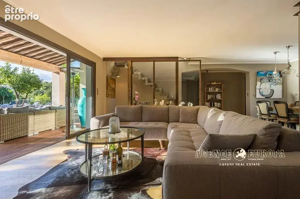 Super-cannes - agreable villa en parfait etat - photo 3