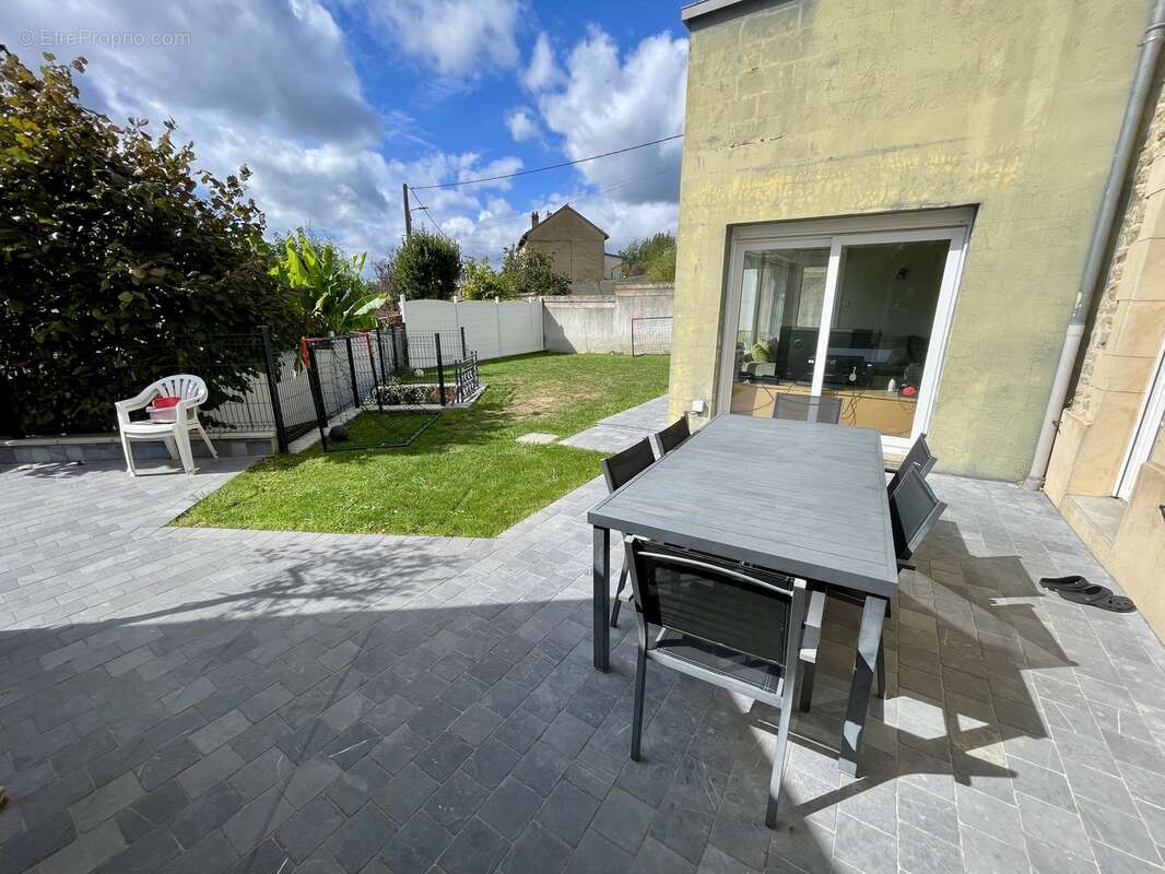 Maison à CHARLEVILLE-MEZIERES