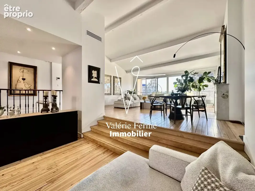 Appartement duplex d'exception avec ascenseur privatif, terrasse et garage-Bordeaux-Jardin Public/Chartrons - photo 4