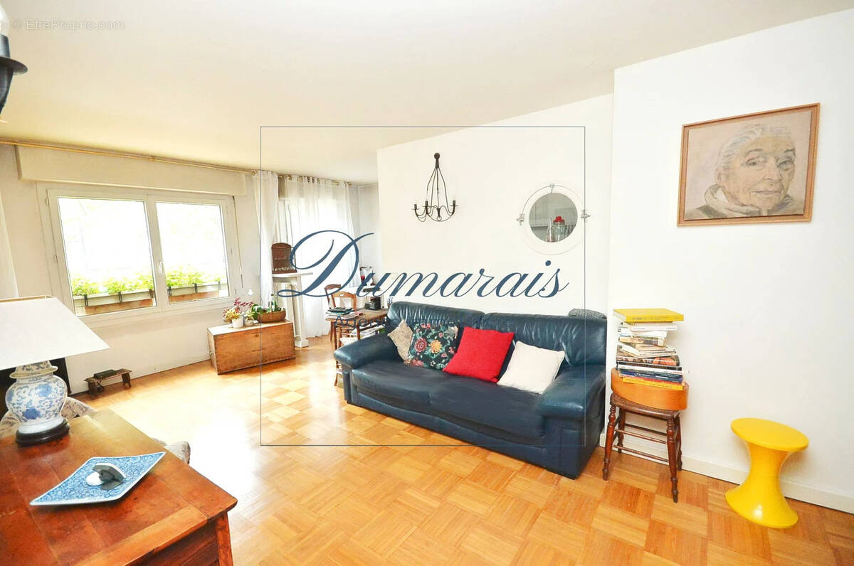Appartement à PARIS-12E