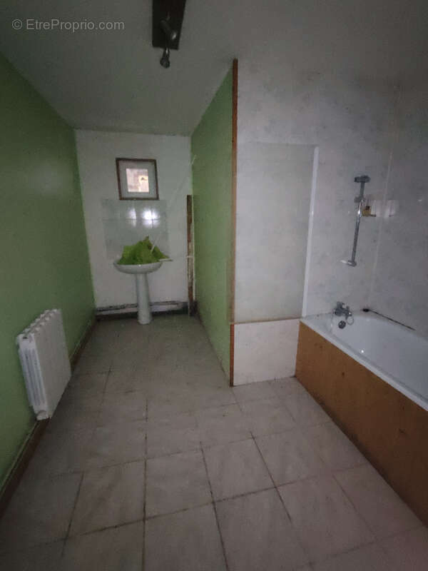 Maison à COUSANCES-LES-FORGES