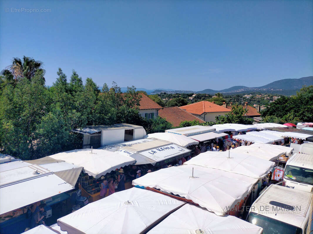 Appartement à LA CROIX-VALMER