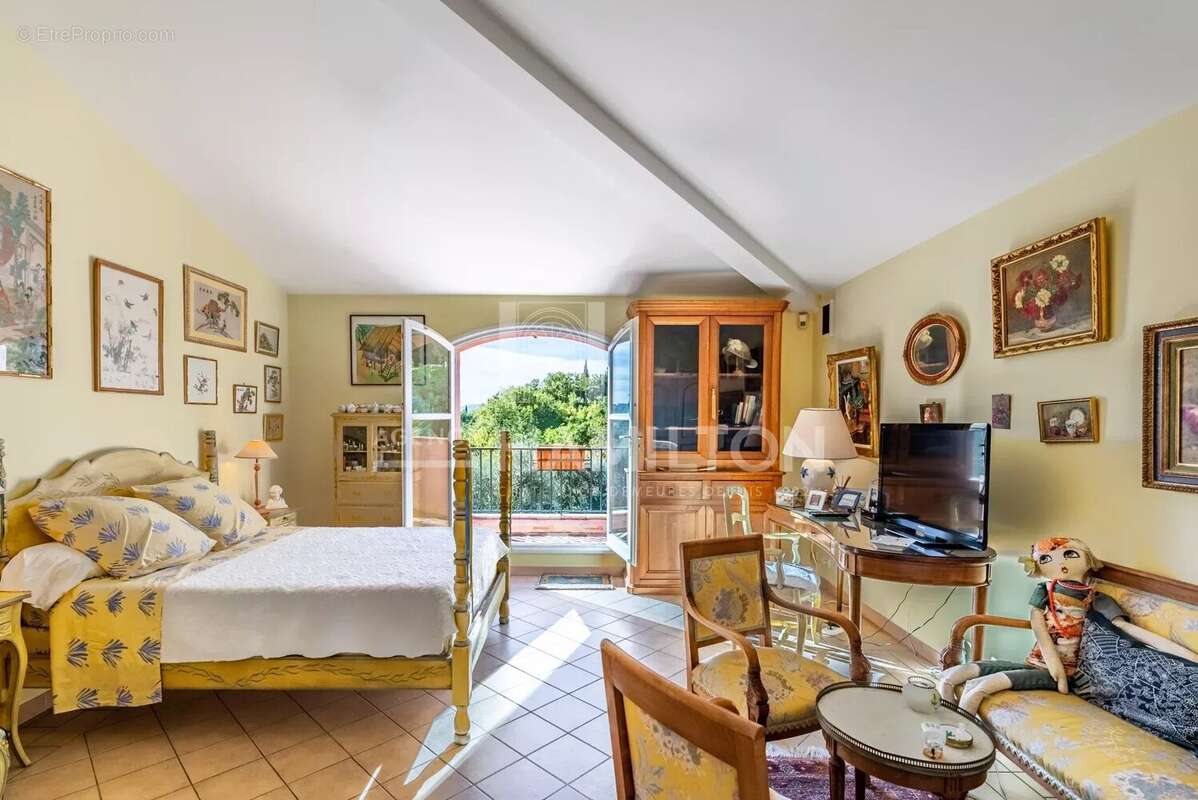 Maison à GRASSE