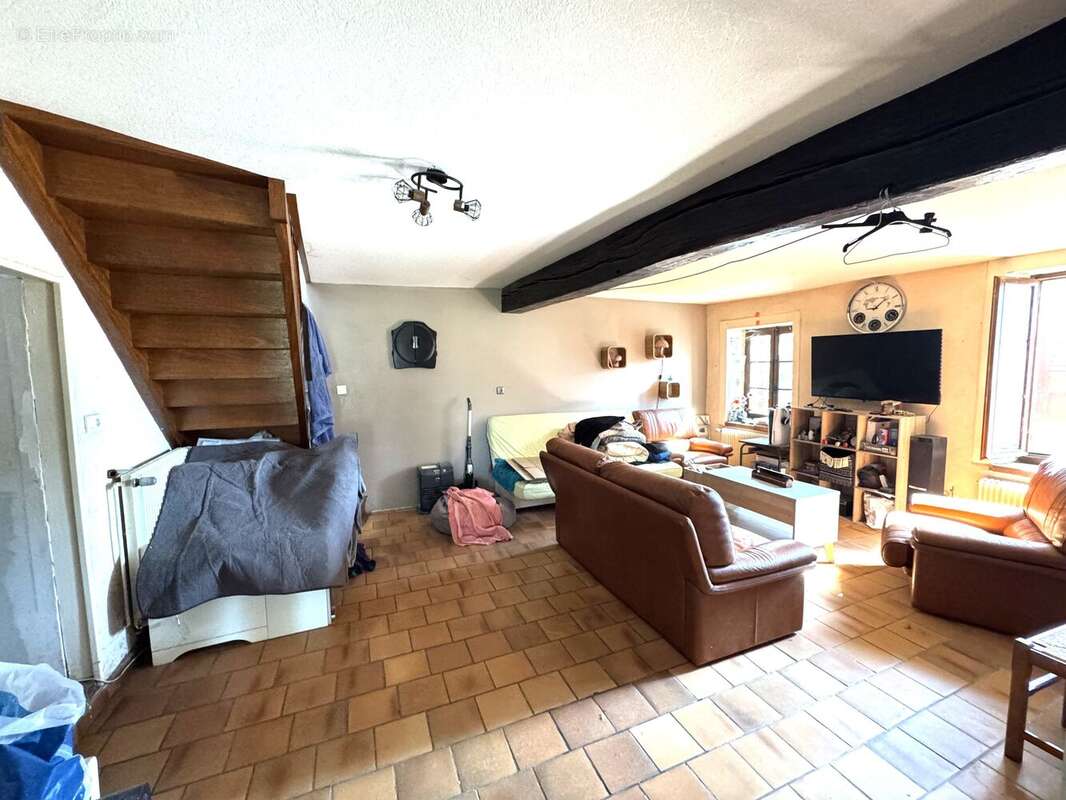 Photo 2 - Maison à SAINT-GERMAIN-LESPINASSE
