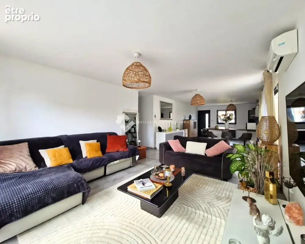 Maison 93 m² à Trouillas  - photo 7