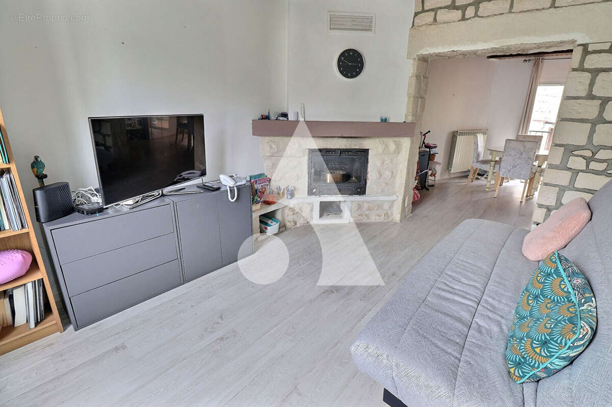 Maison à MERY-SUR-OISE