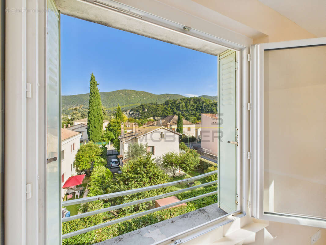 Appartement à NYONS