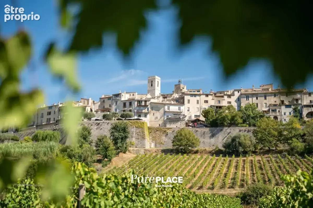 Appartement T3 de 119 m² à Saint-Paul-de-Vence 06570, Route des Serres - photo 1