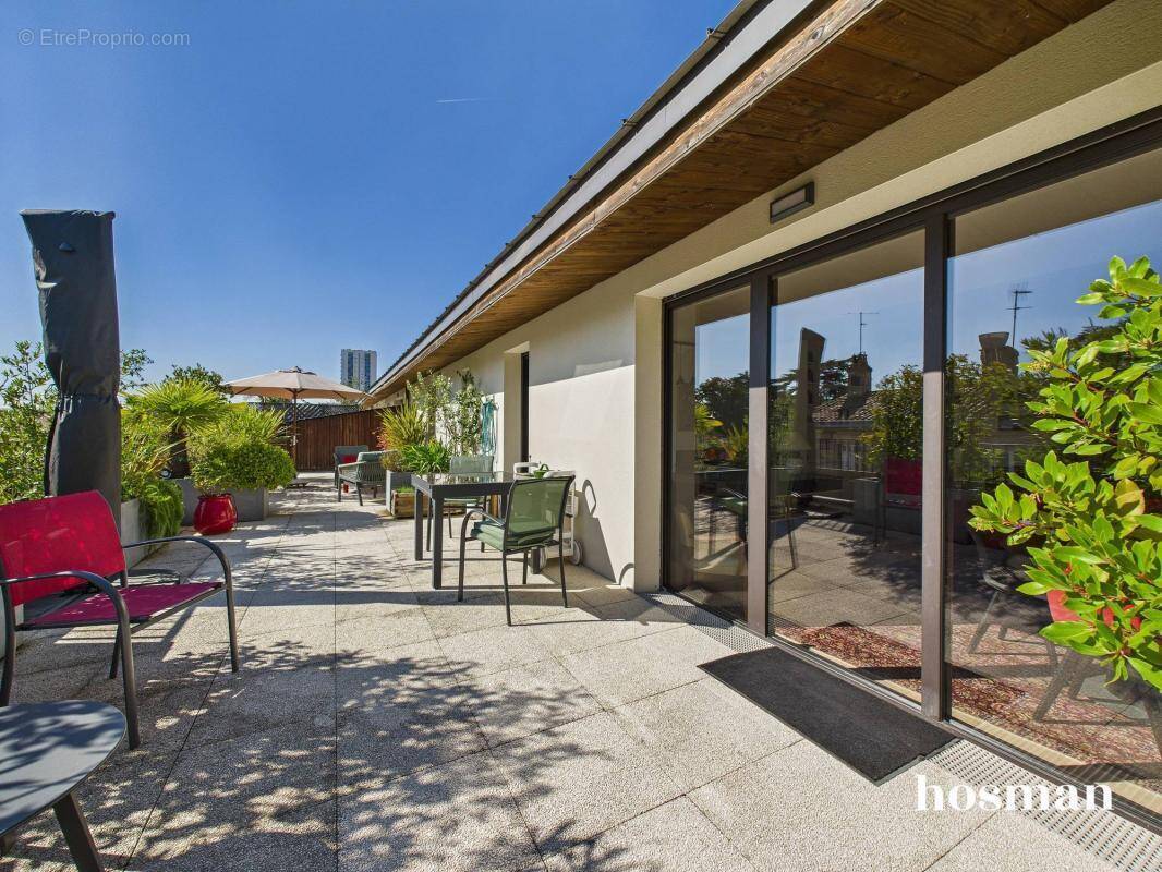 Appartement à BORDEAUX