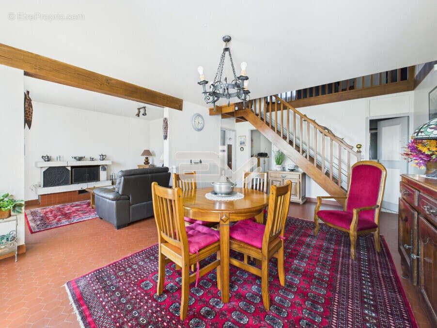 Maison à SAINT-THIERRY