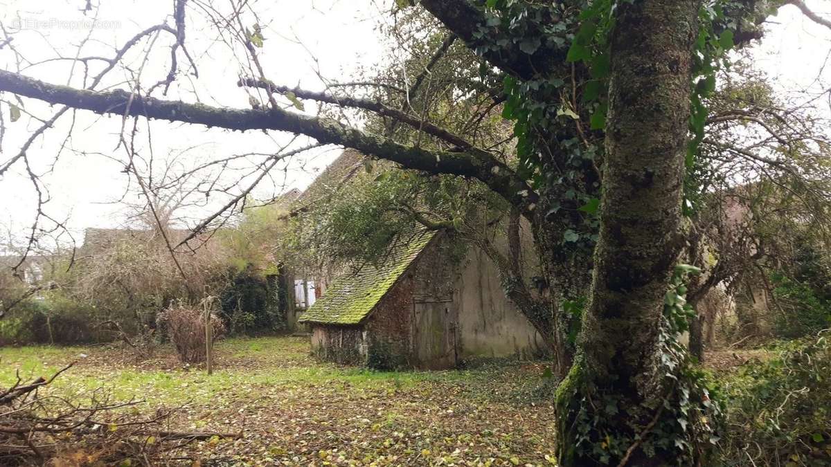 Maison à DUN-LE-PALESTEL