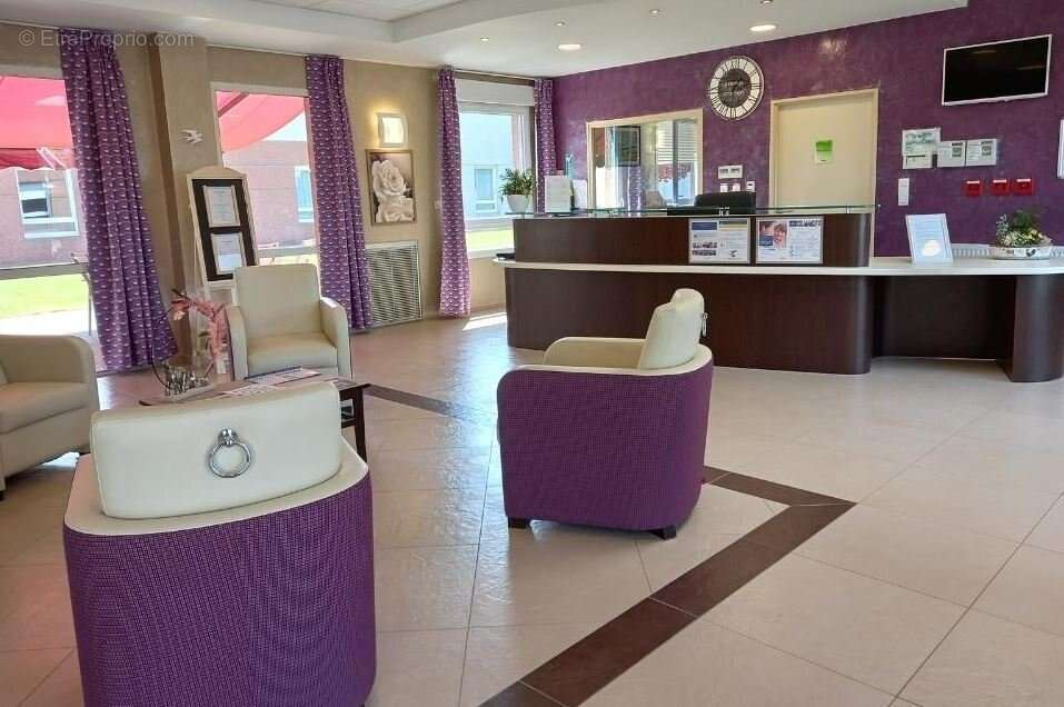 INVESTISSEMENT LOCATIF  BERLAIMONT  Résidence EHPAD La Reine des Prés  6,03 % de rentabilité - photo 9