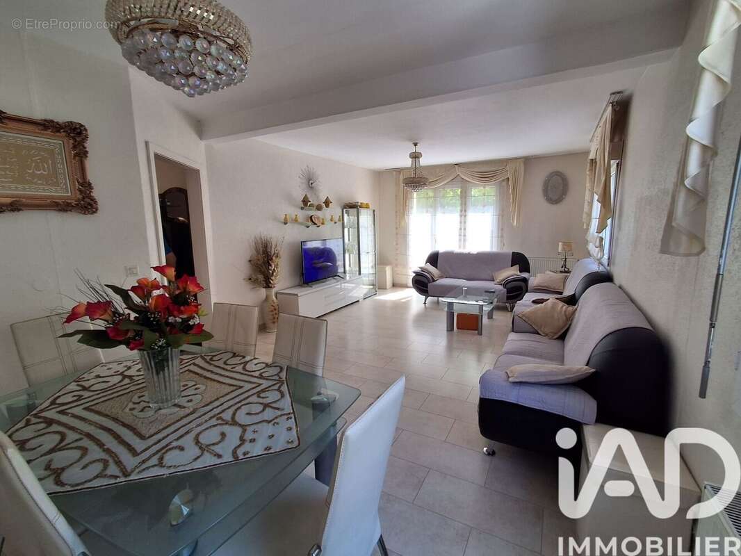 Photo 2 - Appartement à WITTENHEIM