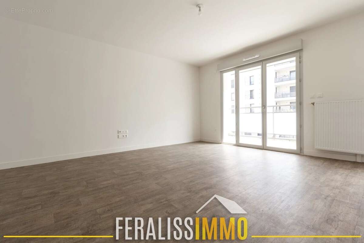 F4 en duplex tout neuf ! - photo 13